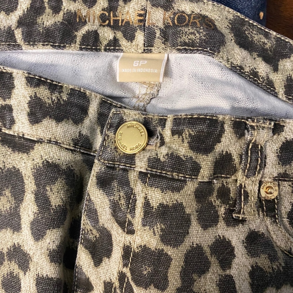 Pants - Picture 2 of 4